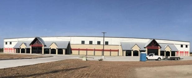 1315 W MacArthur Rd, Wichita, KS for lease Primary Photo- Image 1 of 10
