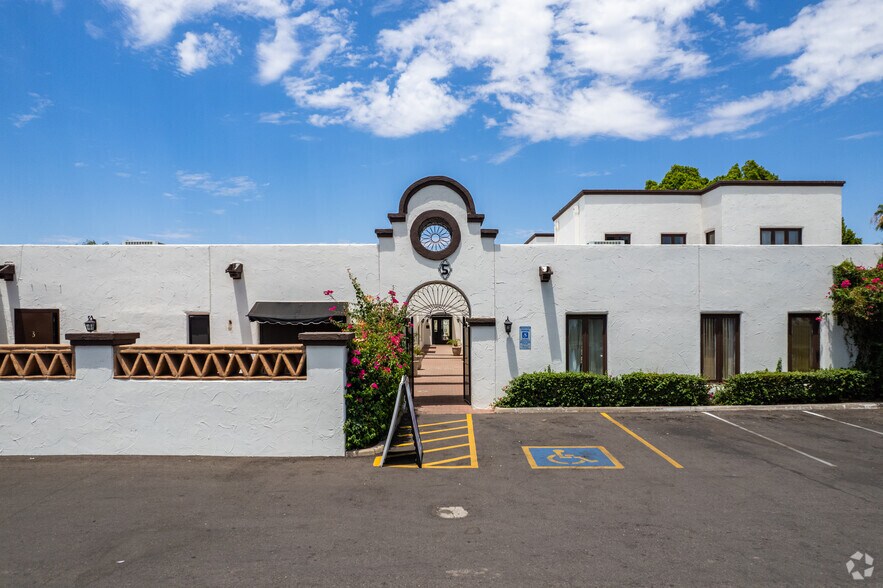 4150 W Peoria Ave, Phoenix, AZ à louer - Photo du bâtiment - Image 3 de 28
