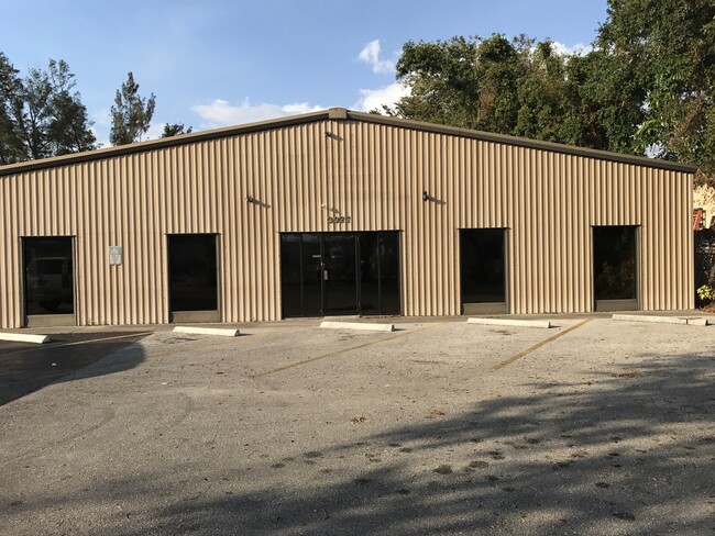More details for 3927 Exchange Ave, Naples, FL - Industrial for Lease