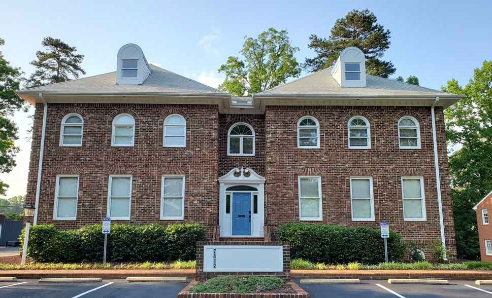 7412 Chapel Hill Rd, Raleigh, NC for lease - Building Photo - Image 1 of 13