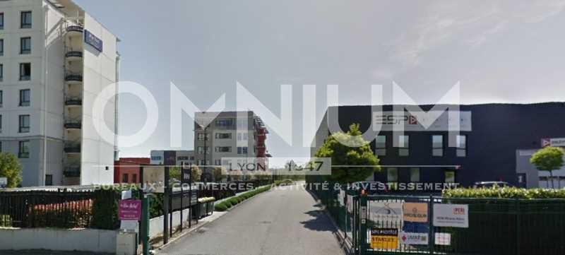 Bureau dans Saint-Priest à louer - Photo du bâtiment - Image 1 de 21