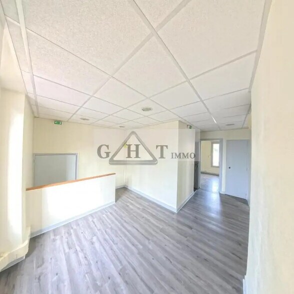 Bureau dans Créteil à louer - Photo intérieure - Image 2 de 6