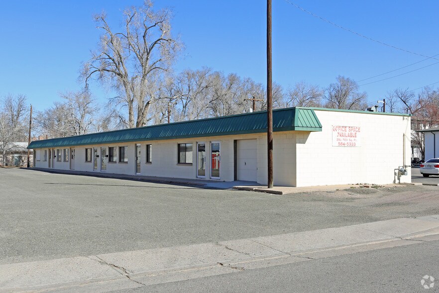 1207-1209 Highland Ave, Pueblo, CO for sale - Primary Photo - Image 1 of 5