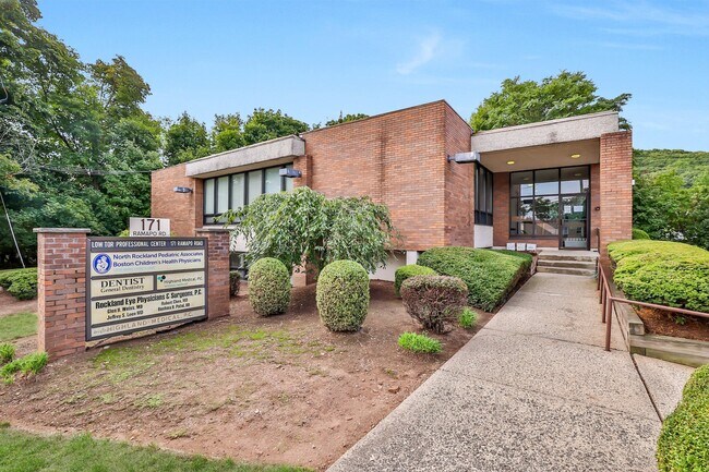 Plus de détails pour 171 Ramapo Rd, Garnerville, NY - Bureau/Médical à louer