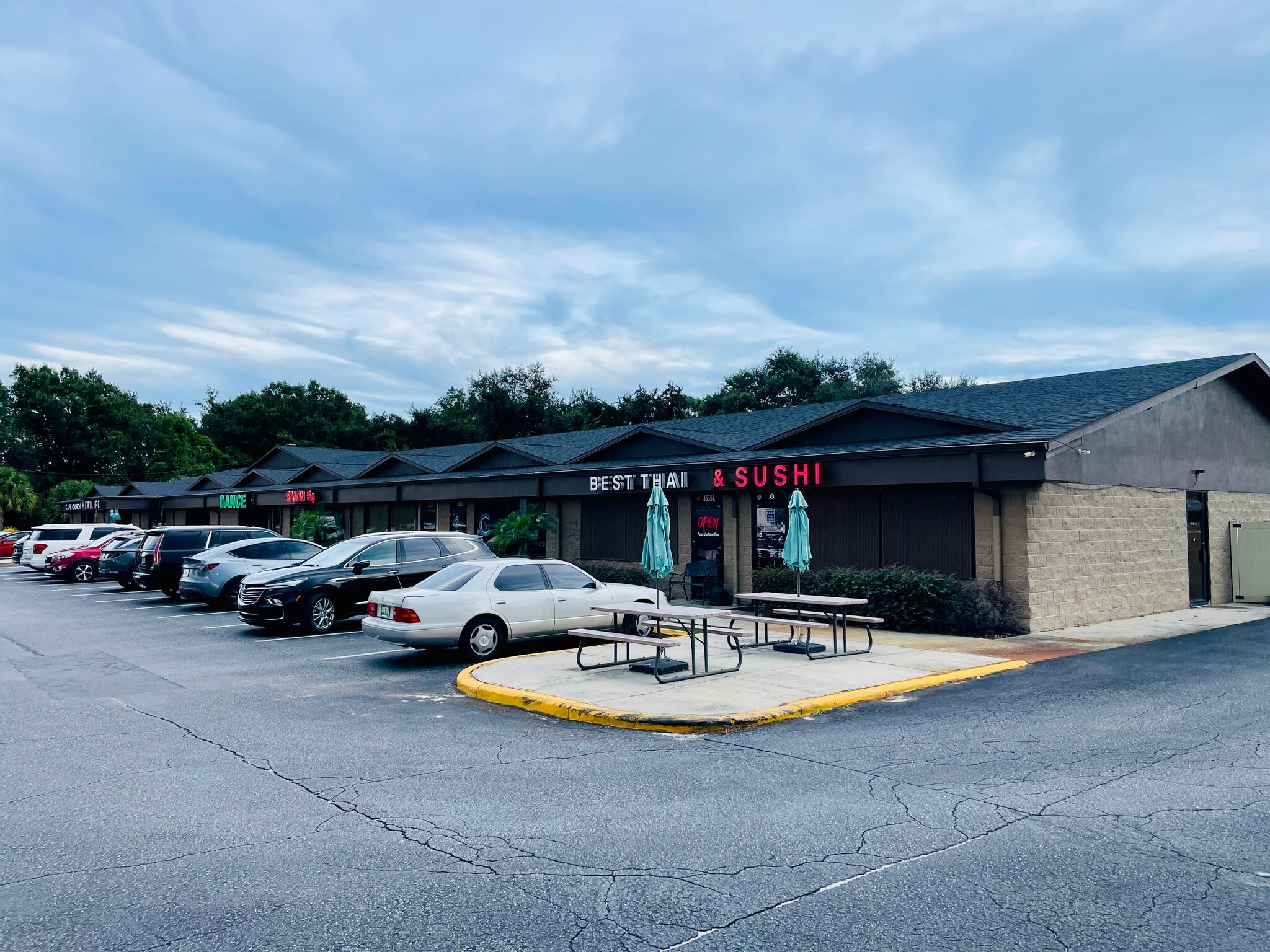 35354-35364 State Road 54, Zephyrhills, FL for lease Building Photo- Image 1 of 27