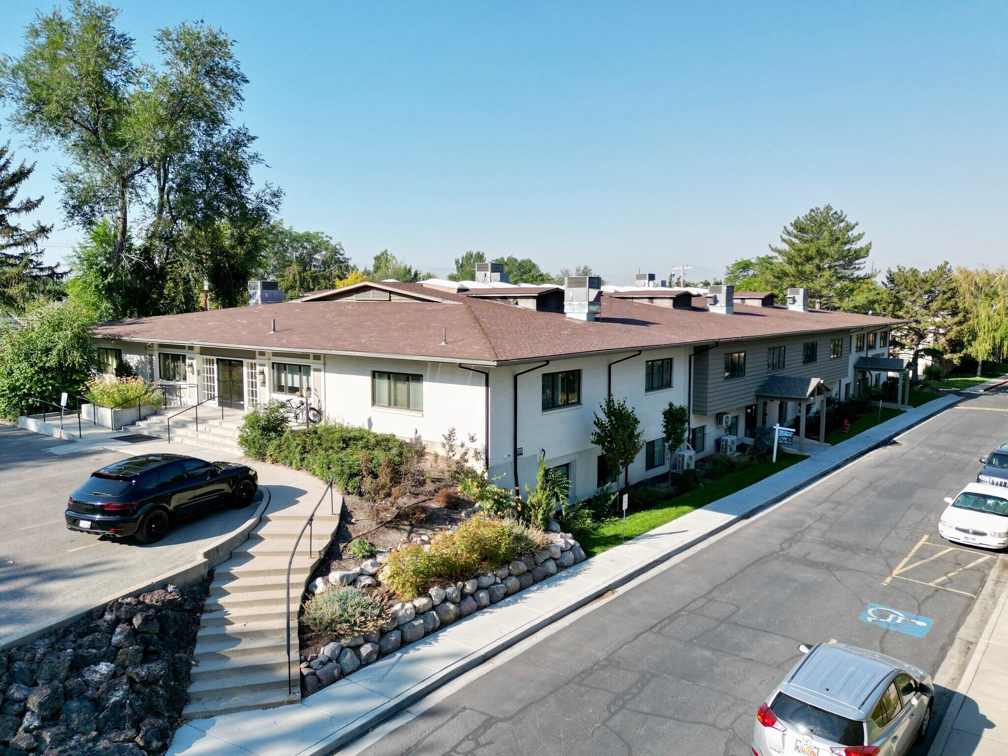 1174 E Graystone Way, Salt Lake City, UT à louer Photo du bâtiment- Image 1 de 12
