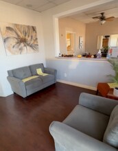 31733-31739 Riverside Dr, Lake Elsinore, CA for lease Interior Photo- Image 2 of 13