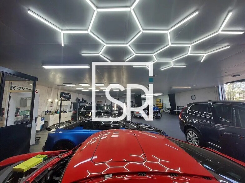 Bureau dans Cournon-d'Auvergne à vendre - Photo intérieure - Image 2 de 12