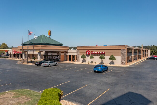 More details for 4755 Chambers Rd, Macon-Bibb, GA - Hospitality for Sale