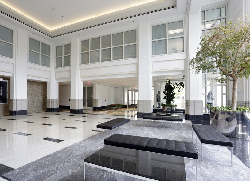 100 W Front St, Conshohocken, PA for lease - Lobby - Image 2 of 10