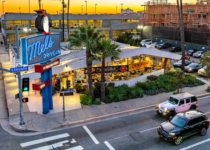 1670 Lincoln Blvd, Santa Monica, CA à vendre - Photo du bâtiment - Image 2 de 4