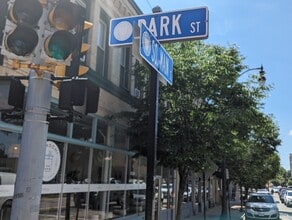 6 S Main St, Attleboro, MA à louer Photo intérieure- Image 2 de 13