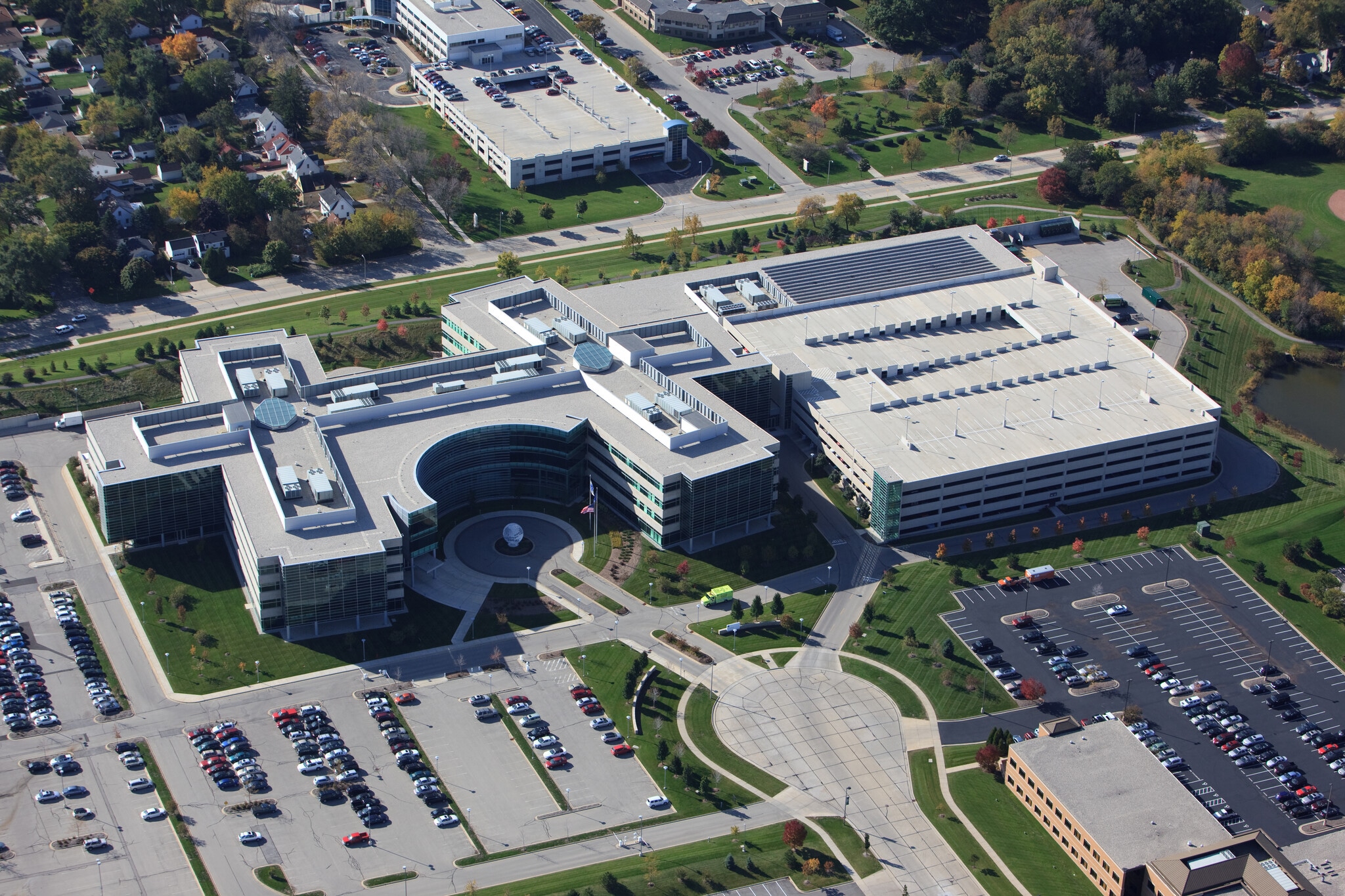 9900 W Innovation Dr, Wauwatosa, WI for lease Building Photo- Image 1 of 15