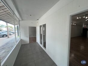 528-540 E New Haven Ave, Melbourne, FL à louer Photo intérieure- Image 2 de 7