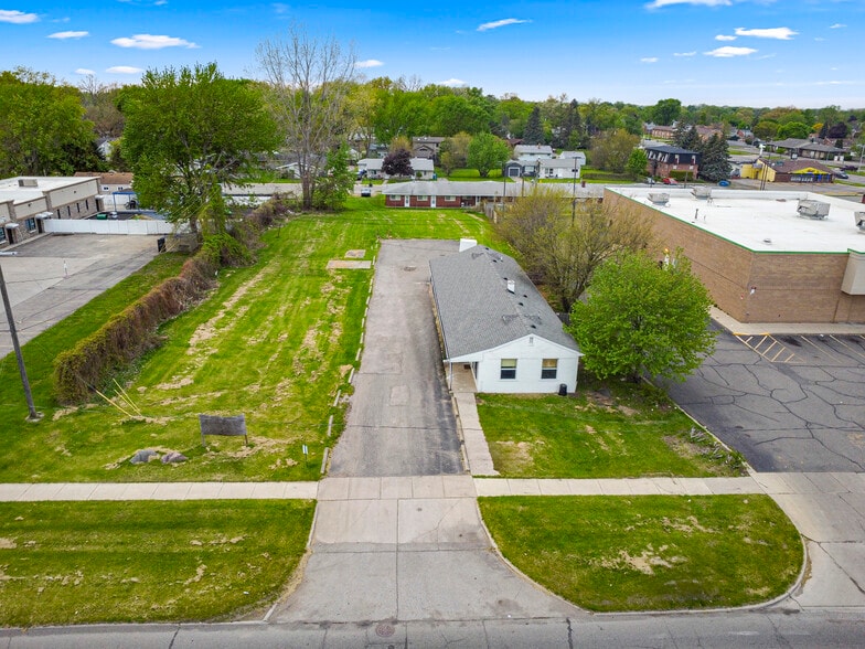 228 Inkster Rd, Inkster, MI for sale - Building Photo - Image 3 of 35