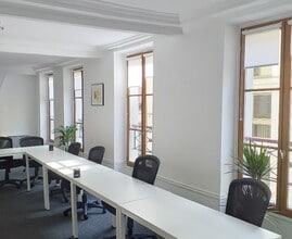 7 Rue Commines, Paris for lease Interior Photo- Image 2 of 4