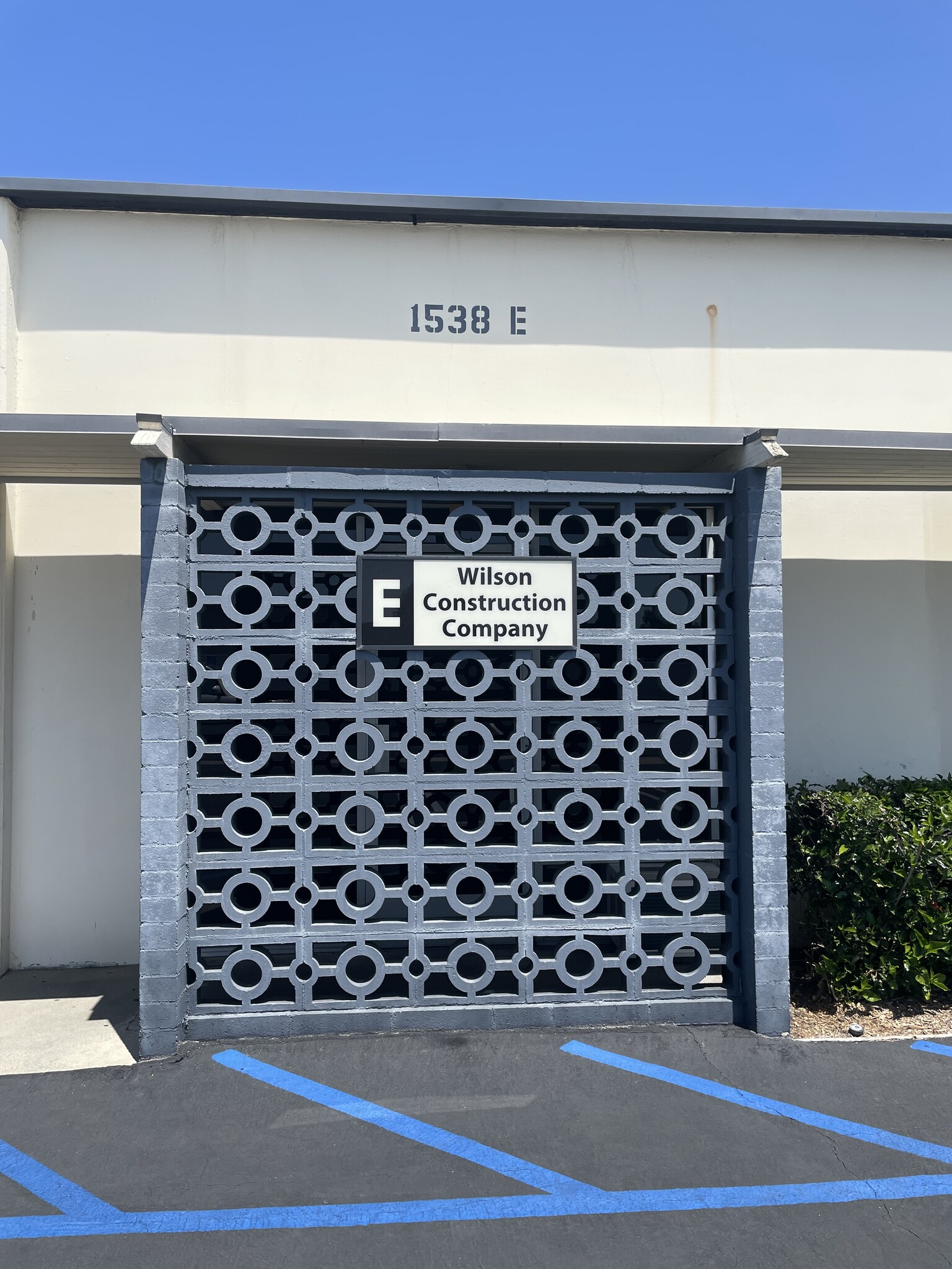 1538 E Chestnut Ave, Santa Ana, CA à louer Photo intérieure- Image 1 de 2