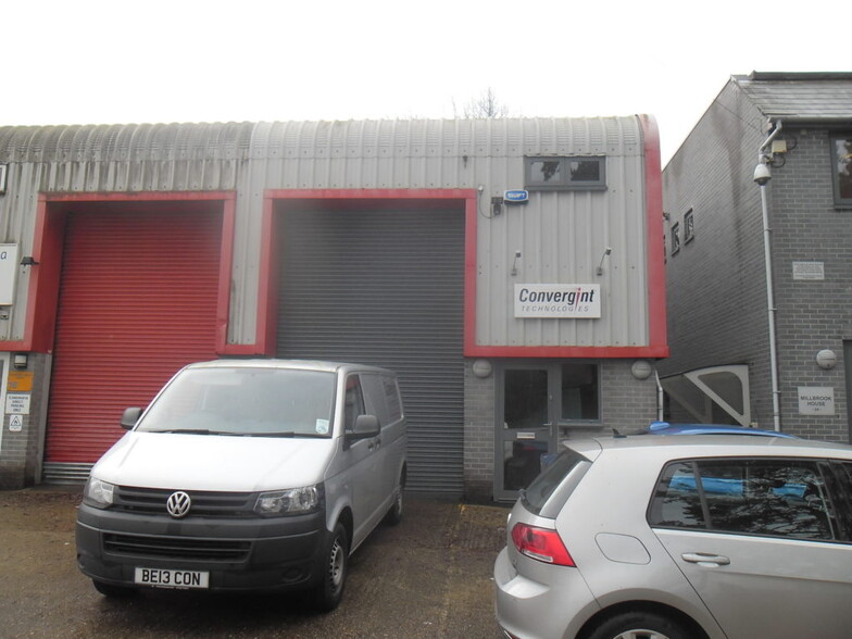 Sybron Way, Crowborough for lease - Building Photo - Image 1 of 2