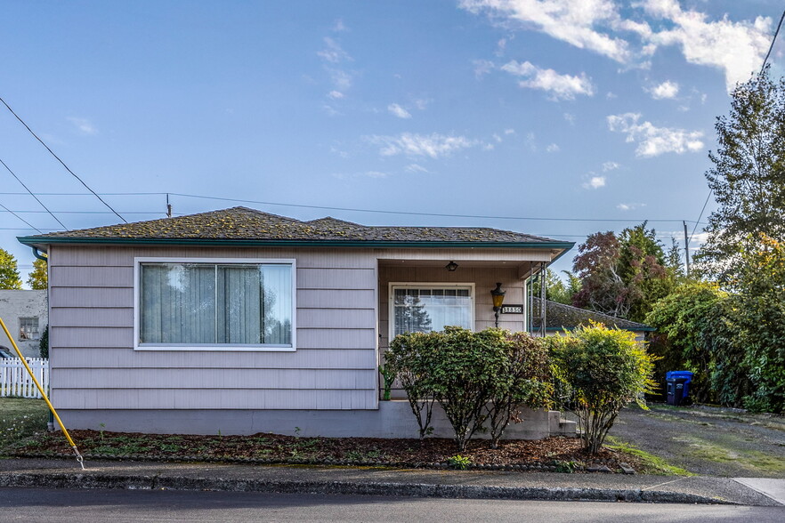 17311 Strauss Ave, Sandy, OR for sale - Building Photo - Image 2 of 16