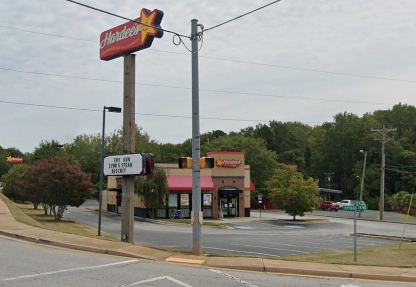 630 ByPass 25 NE, Greenwood, SC for lease - Building Photo - Image 2 of 4