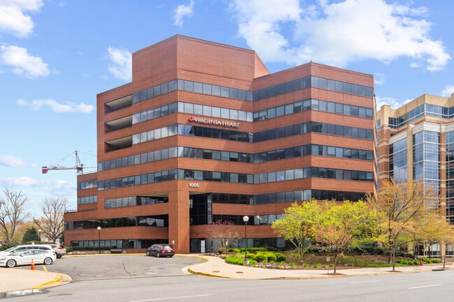 Plus de détails pour 1005 N Glebe Rd, Arlington, VA - Bureau/Médical, Médical à louer