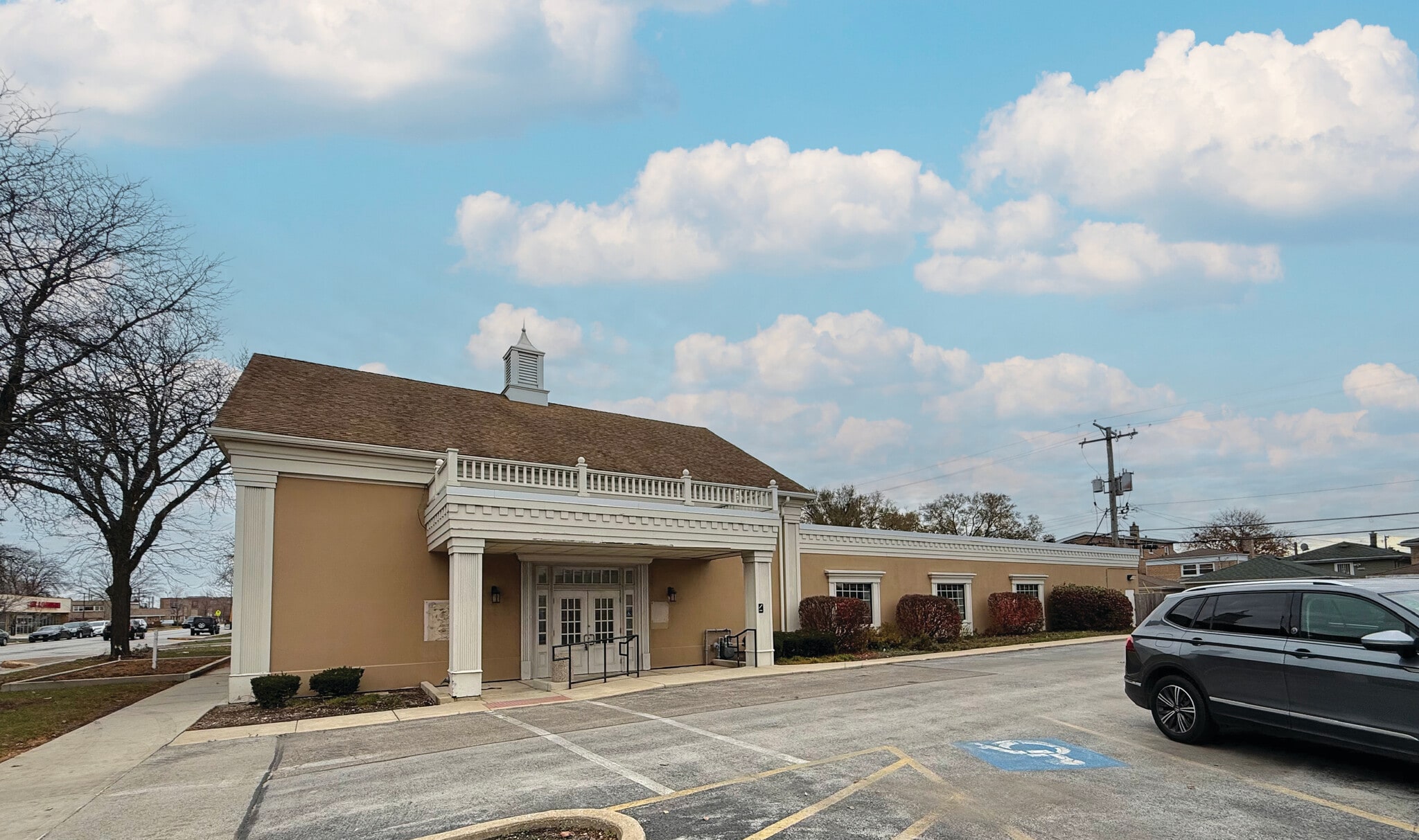 7549 W 63rd St, Summit Argo, IL for sale Primary Photo- Image 1 of 6