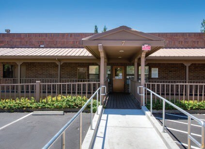 813 Court St, Jackson, CA à louer - Photo du bâtiment - Image 3 de 8
