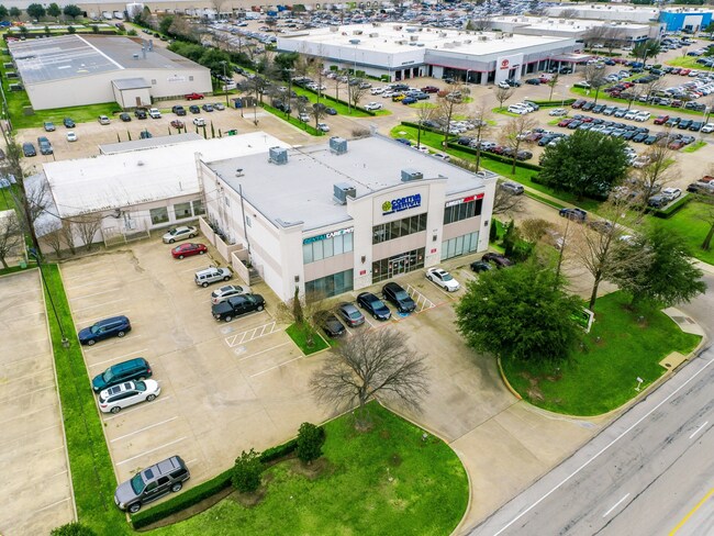 Plus de détails pour 808 W Interstate Highway 20, Arlington, TX - Bureau à vendre