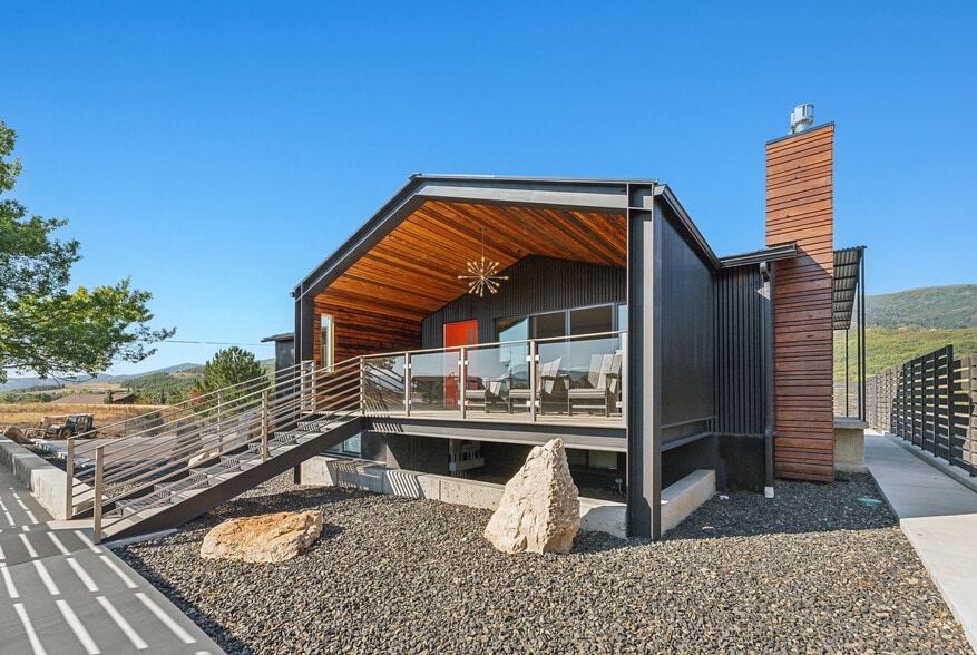 4770 E 2650 N, Eden, UT à louer - Photo du bâtiment - Image 3 de 4