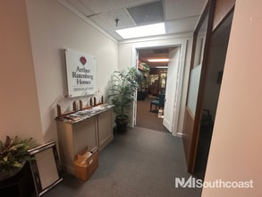 715-735 Colorado Ave, Stuart, FL for lease Interior Photo- Image 2 of 20