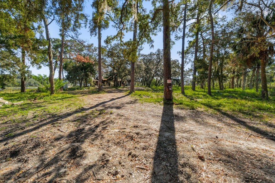 1540 Arapaho Ave, Saint Augustine, FL for sale - Building Photo - Image 2 of 30