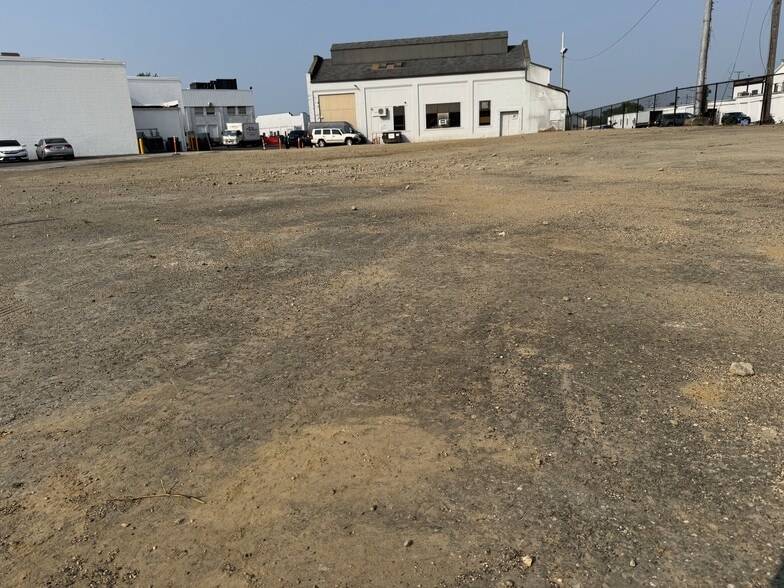 415 Fairfield Ave, Stamford, CT for lease - Building Photo - Image 1 of 5