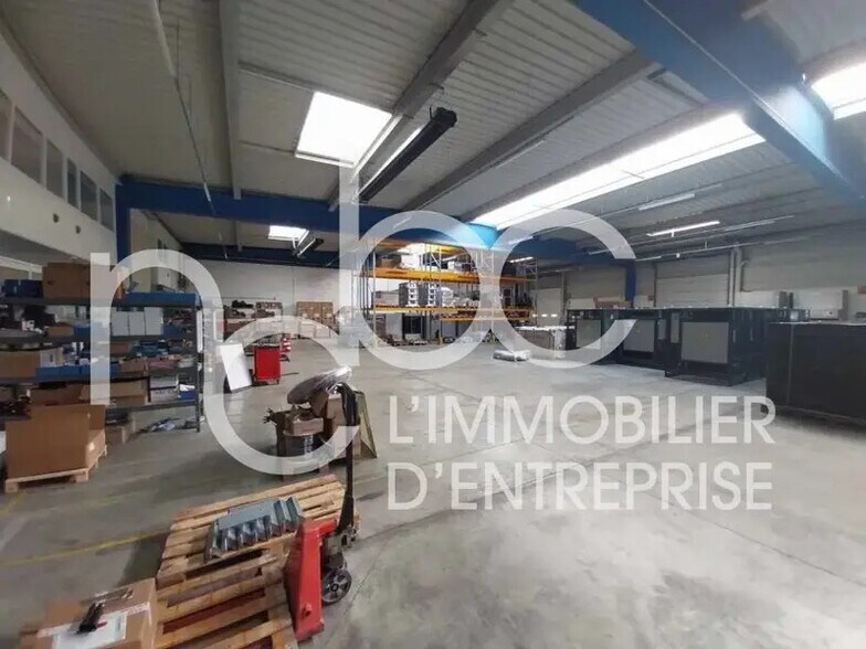 Flex dans Saint-Quentin-Fallavier à louer - Photo intérieure - Image 2 de 16