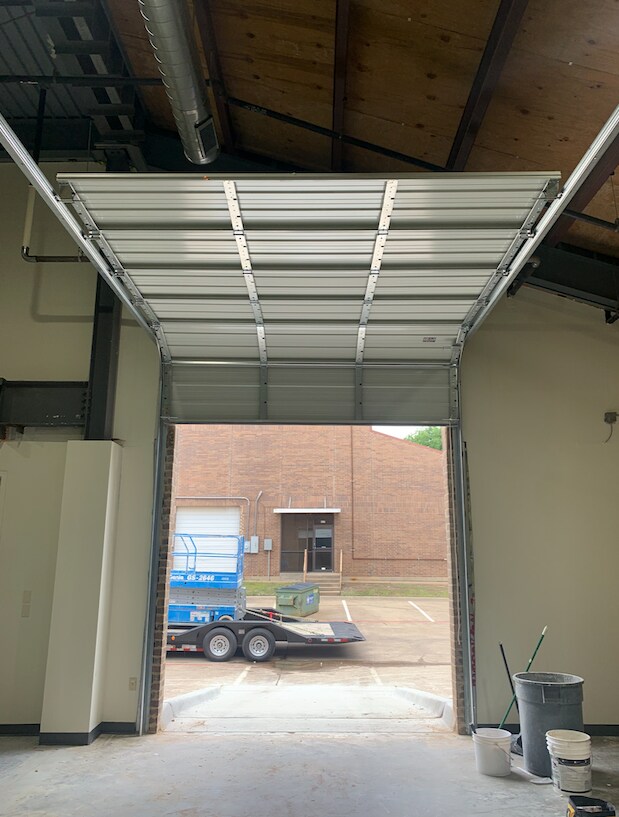 More details for 817 Greenview Dr, Grand Prairie, TX - Flex for Lease