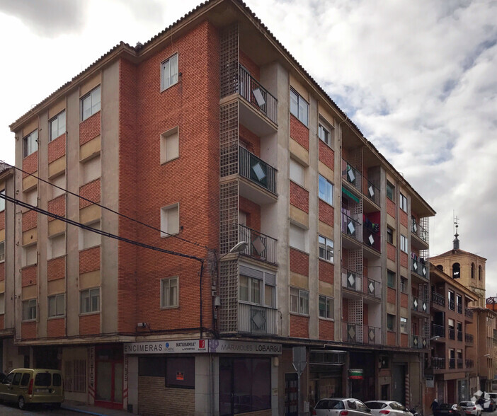 Calle De San Antón, 8, Segovia, Segovia for lease - Primary Photo - Image 1 of 2