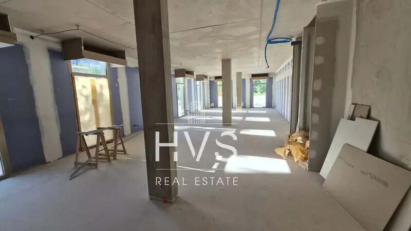 Bureau dans Aix-en-Provence à louer - Photo du bâtiment - Image 3 de 9