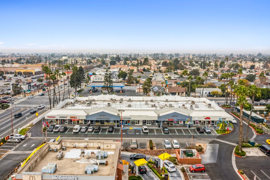 14510 Baldwin Park, Baldwin Park, CA à louer - Photo du bâtiment - Image 3 de 22