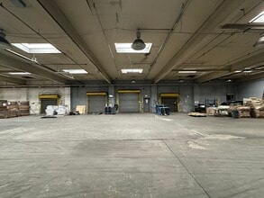 16-26 Esther St, Newark, NJ for lease Interior Photo- Image 2 of 16