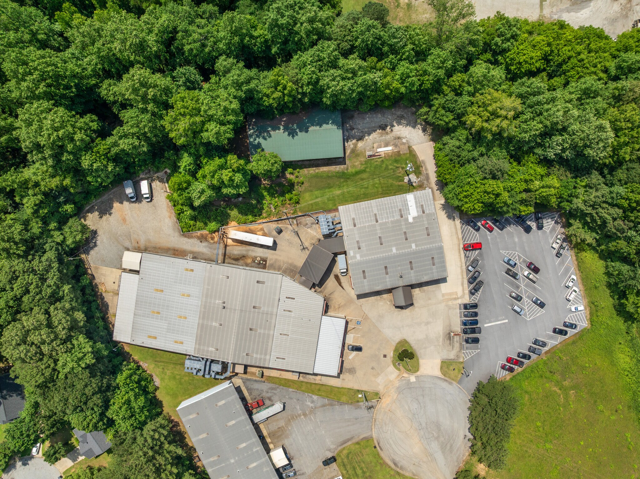 Sunbelt Pky portefeuille de 4 propriétés à vendre sur LoopNet.ca Photo principale- Image 1 de 6