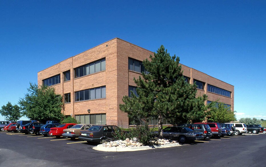 6402 S Troy Cir, Englewood, CO à louer - Photo du bâtiment - Image 1 de 18