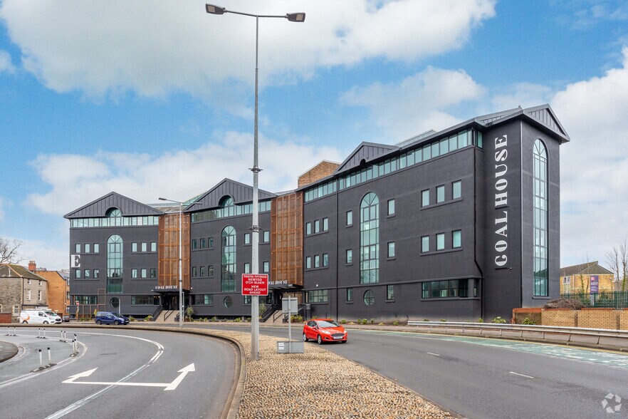 10 Dumfries Pl, Cardiff à louer - Photo du bâtiment - Image 2 de 26