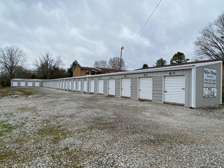 1101 E Main St, Horse Cave, KY for sale - Primary Photo - Image 1 of 16