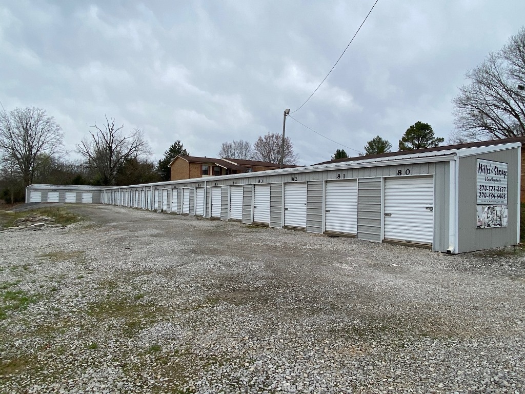 1101 E Main St, Horse Cave, KY for sale Primary Photo- Image 1 of 17
