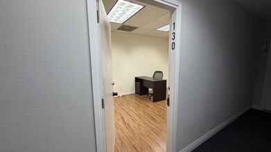 10545 Burbank Blvd, North Hollywood, CA for lease Interior Photo- Image 1 of 8
