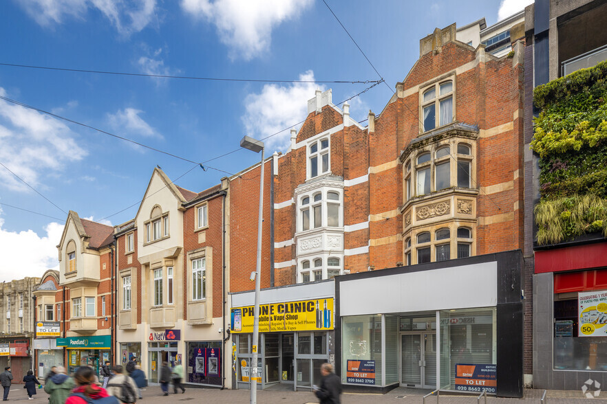 92-94 High St, Sutton for lease - Primary Photo - Image 1 of 3