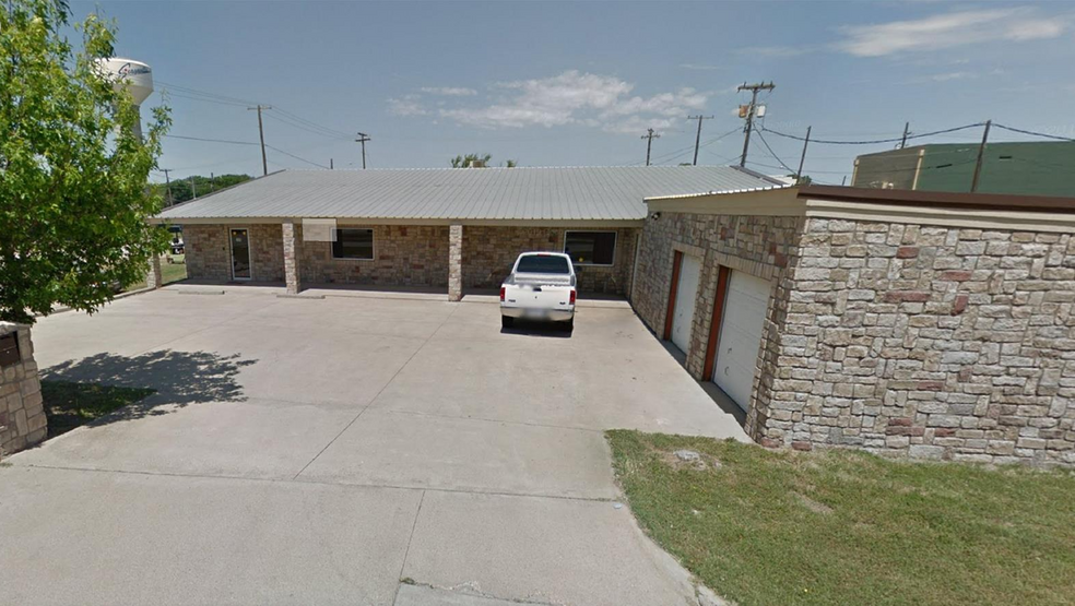 200 W Malloy Bridge Rd, Seagoville, TX à vendre - Photo du b timent - Image 1 de 13