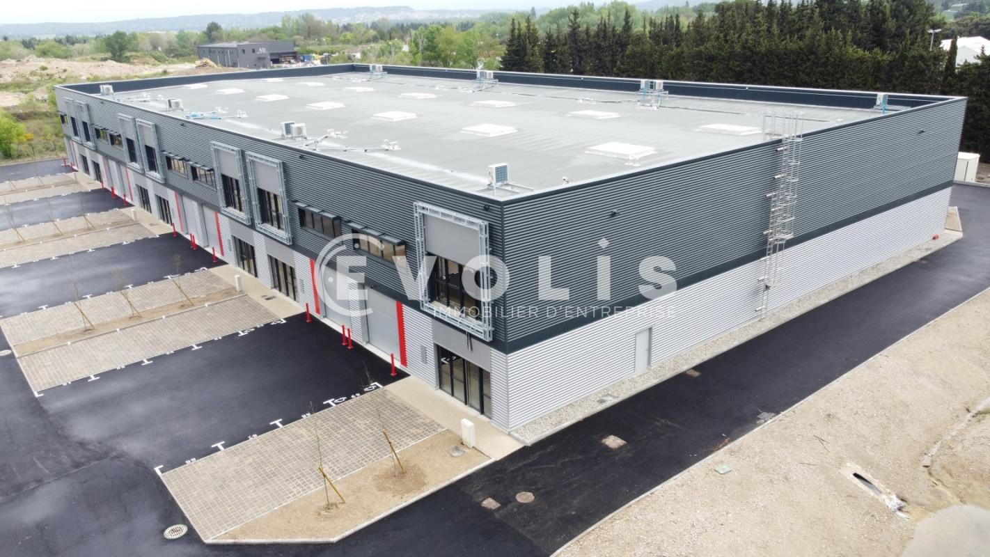 Flex in Villeneuve-lès-Avignon for lease Building Photo- Image 1 of 12