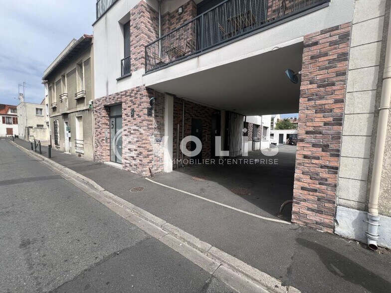 Flex dans Alfortville à louer - Photo du bâtiment - Image 3 de 13
