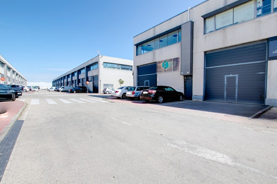 Industrial in Meco, Madrid for sale - Building Photo - Image 3 of 4