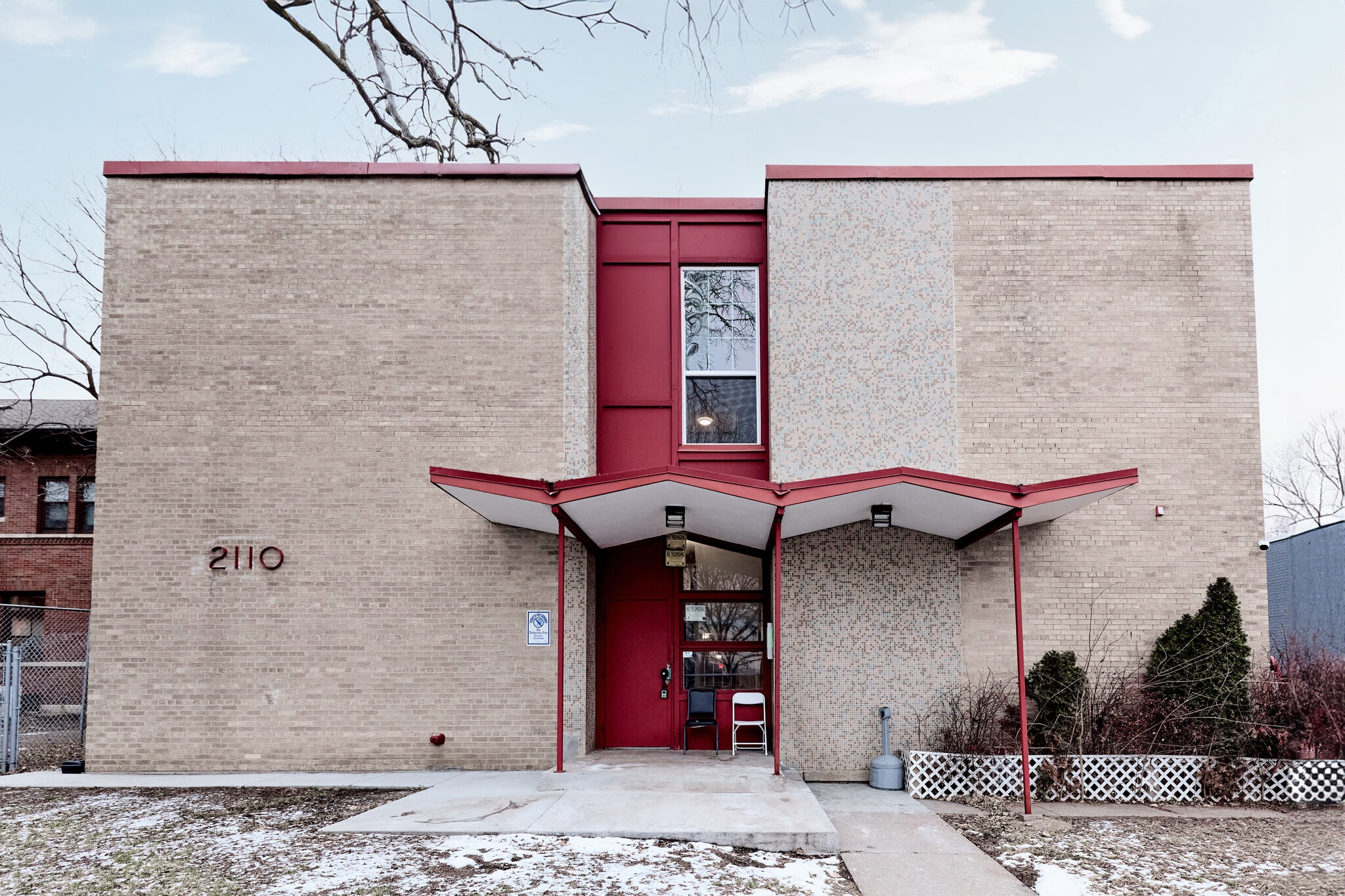 2110 S Park Ave, Minneapolis, MN for sale Primary Photo- Image 1 of 13